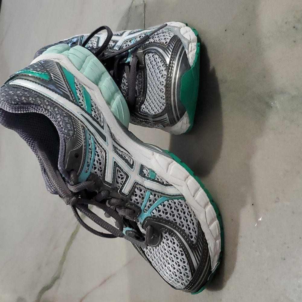 ASICS Running shoes